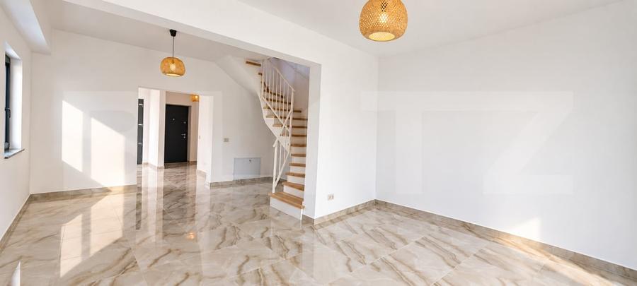 Duplex cu 3 camere cu Canalizare în Valea Lupului