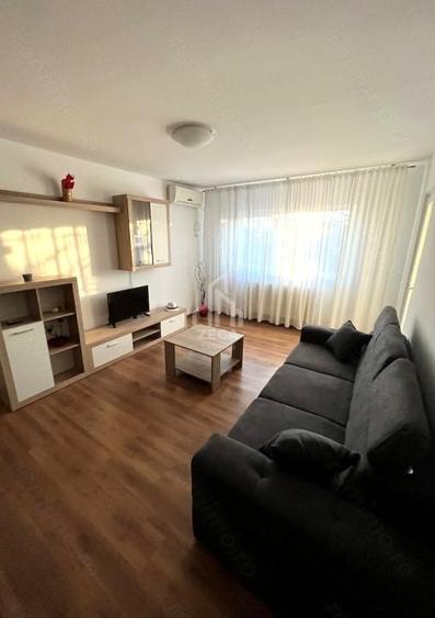 Apartament cu 2 camere decomandat, mobilat în Berceni