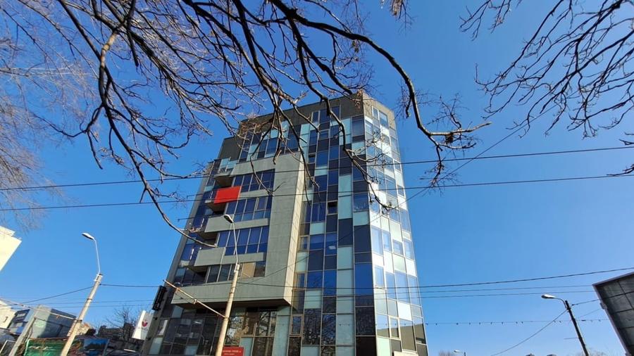 Birou, de 264 mp, în Moșilor