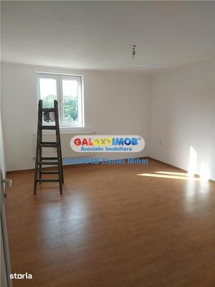 Casă cu 4 camere cu Teren 310 Mp în Central