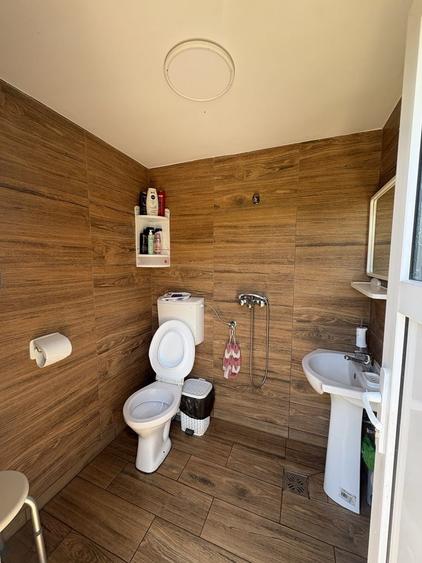 Casă cu 3 camere cu Teren 1000 Mp în Tuzla