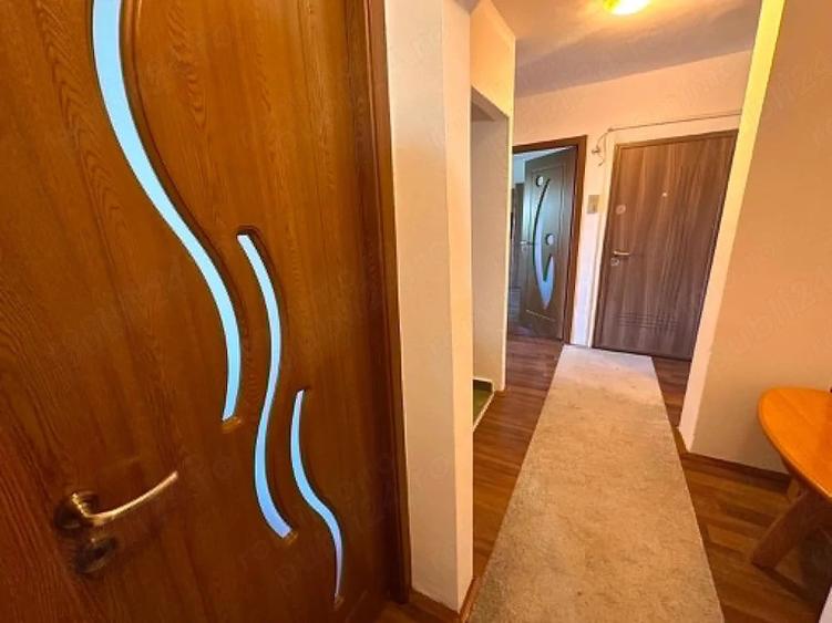 Garsonieră semidecomandată în Lipovei