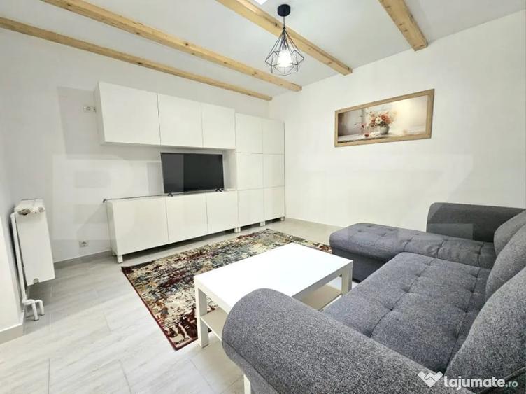 Casă cu 2 camere cu Teren 20 Mp în Central