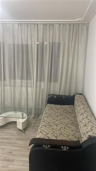 Apartament cu 2 camere nedecomandat, mobilat în Podu Roș