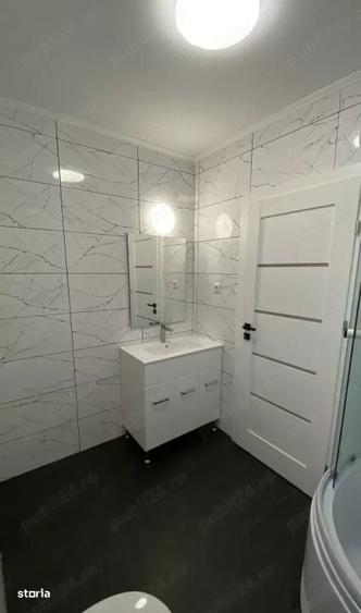 Apartament cu 3 camere în Florești