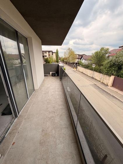 Apartament cu 2 camere decomandat în Drumul Taberei
