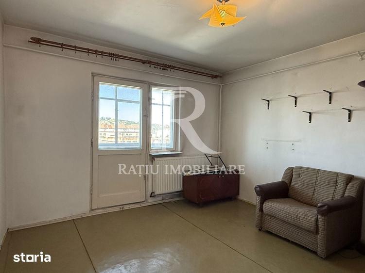 Apartament cu 2 camere decomandat în Rogerius