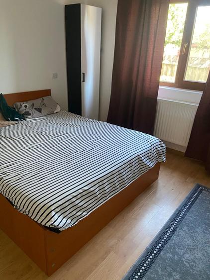 Casă individuală cu 5 camere cu Teren 100 Mp în Valea Adâncă