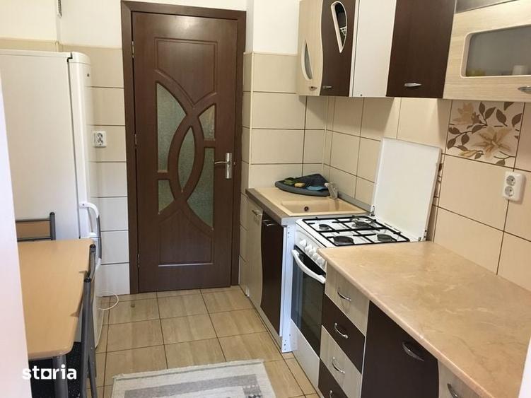 Inchiriez apartament 2 camere - 3