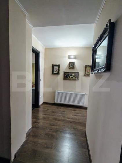 Casă individuală cu 5 camere cu Canalizare în Sud