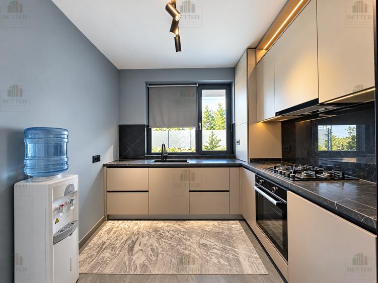 Duplex cu 4 camere cu Canalizare în Central