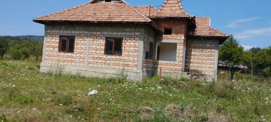Teren de 650 mp, în Frâncești
