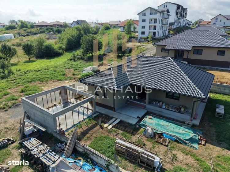Casă cu 4 camere în Mocira