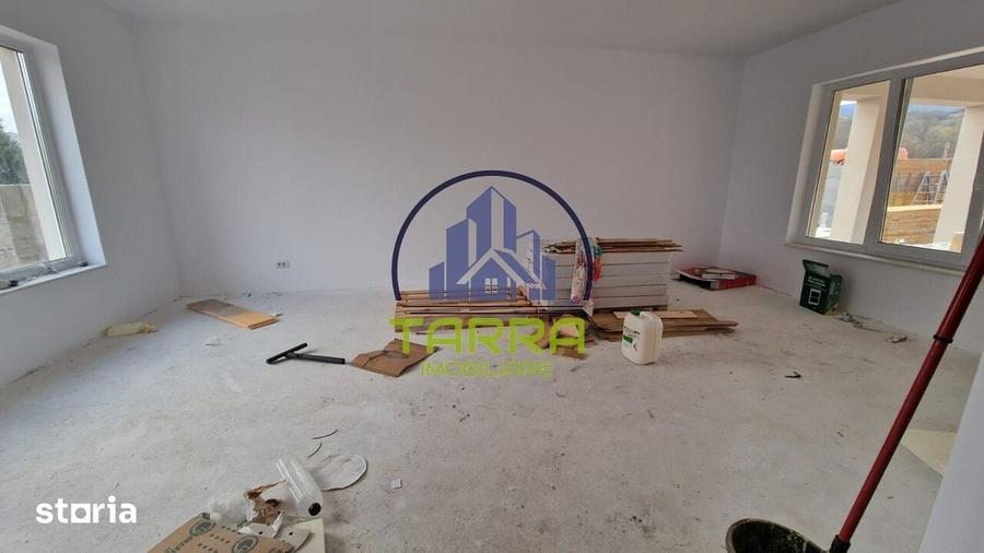 Casă cu 3 camere cu Teren 480 Mp în Cetate