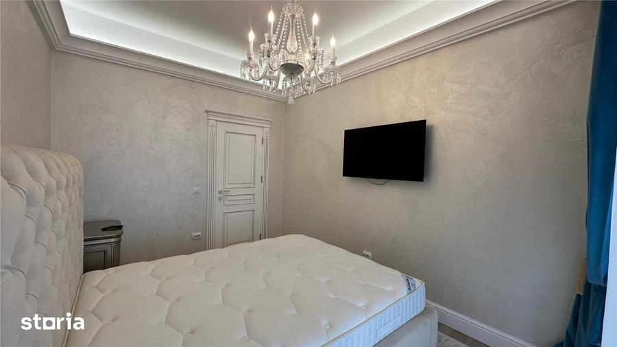 Centru - Palas , apartament 3 camere , 85 mp , loc de parcare - 10