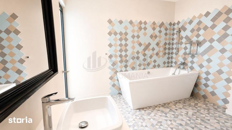 Casă cu 6 camere cu Teren 1500 Mp în Central
