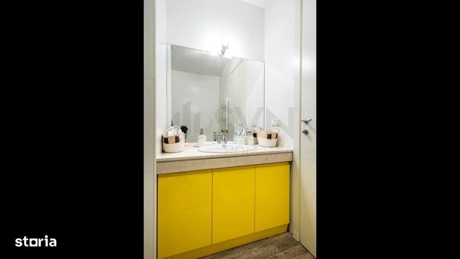 Apartament cu 3 camere semidecomandat, mobilat în Calea Călărașilor