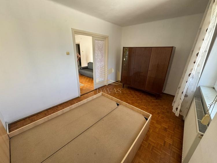Apartament cu 2 camere decomandat, mobilat în Plopilor