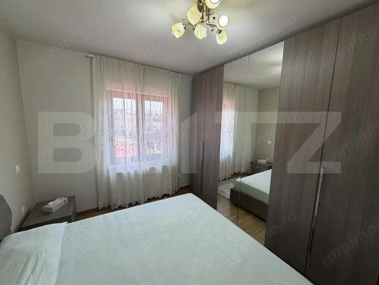 Casă cu 5 camere cu Teren 800 Mp în Surduc