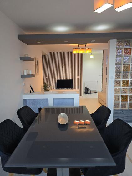 Apartament cu 2 camere semidecomandat în Florești