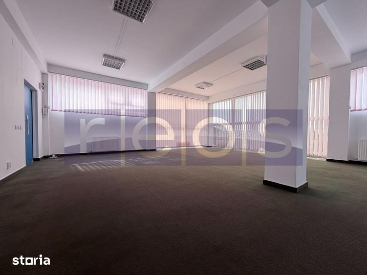 Spațiu comercial, de 212 mp, în Central