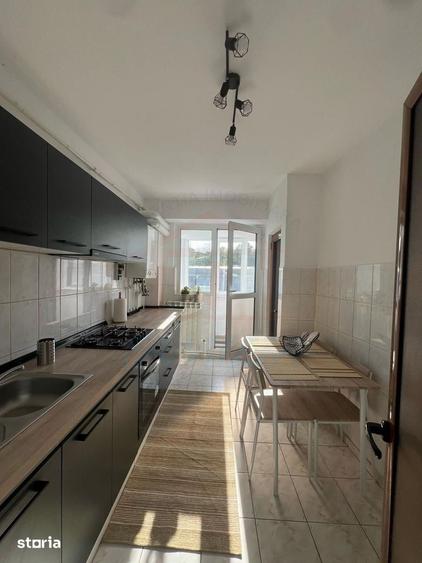 Apartament cu 2 camere decomandat, mobilat în Port