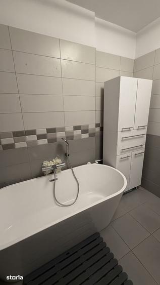 Apartament cu 2 camere în Km 5