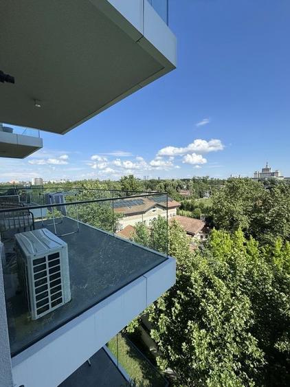 Apartament cu 2 camere decomandat, mobilat în P-ta Presei Libere