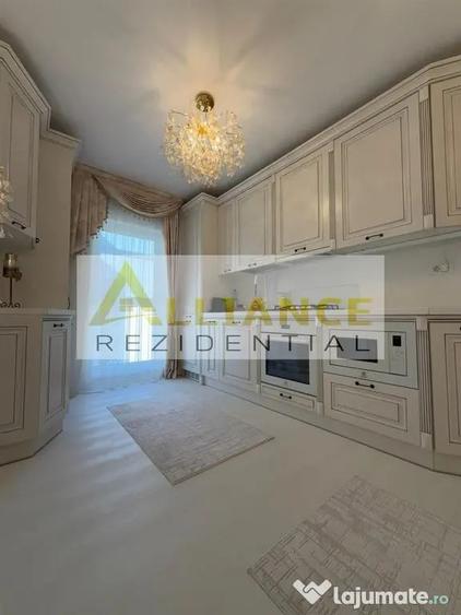 Apartament cu 3 camere decomandat în Central