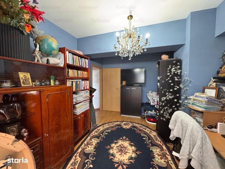 Apartament cu 3 camere semidecomandat, mobilat în Corbeanca