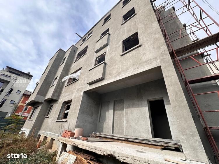 Casă cu 4 camere în Unirii