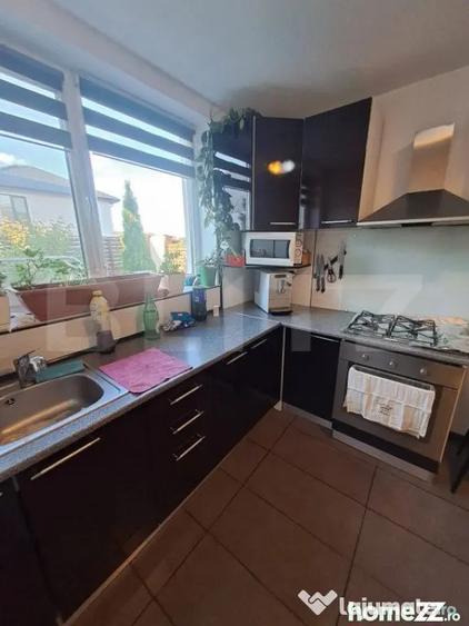 Casă cu 4 camere cu Teren 294 Mp în Ghimbav