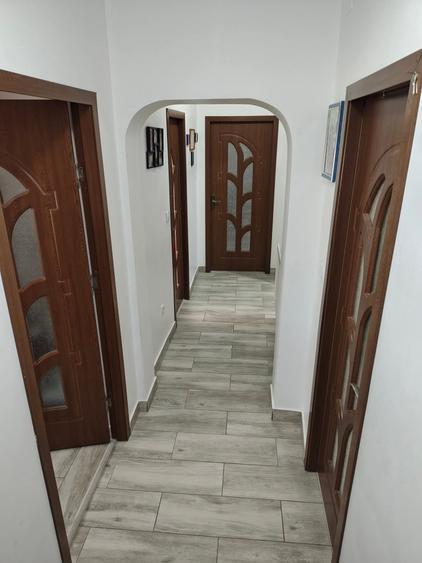 Apartament 2 camere Bd. Unirii - 16