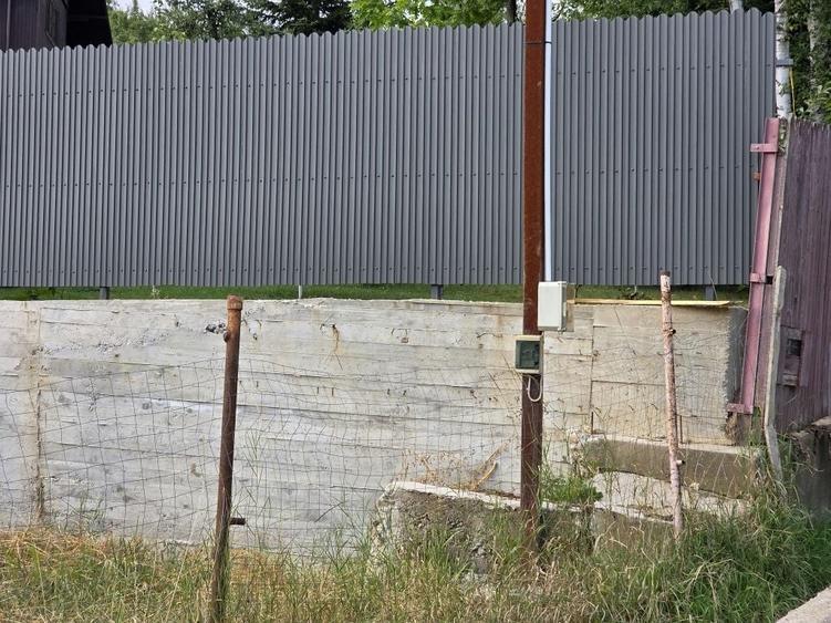 Teren de 422 mp, în Poiana