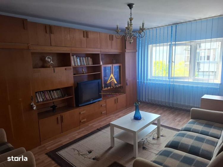 Apartament cu 2 camere decomandat în Mihai Bravu
