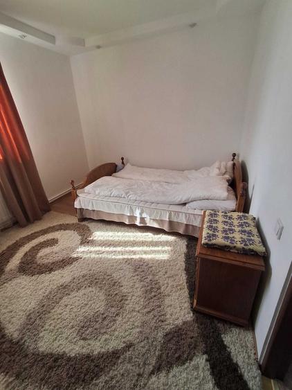 Inchiriez 2 camere vis-a-vis de magazin Bucovina-Altex - 7