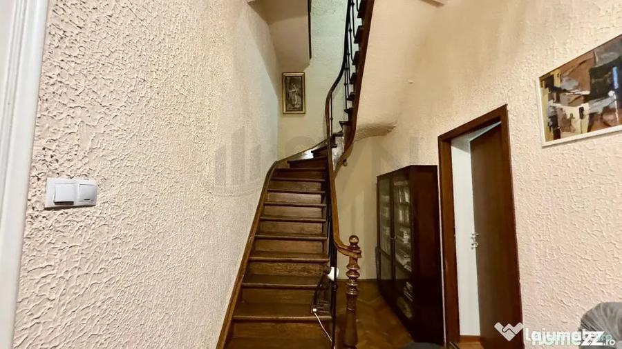 Casă cu 5 camere cu Teren 411 Mp în Calea Călărașilor