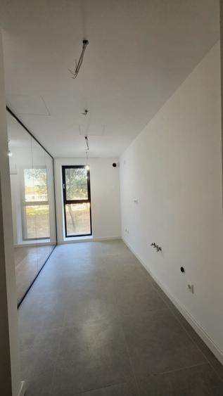Apartament cu 2 camere decomandat în Aviației