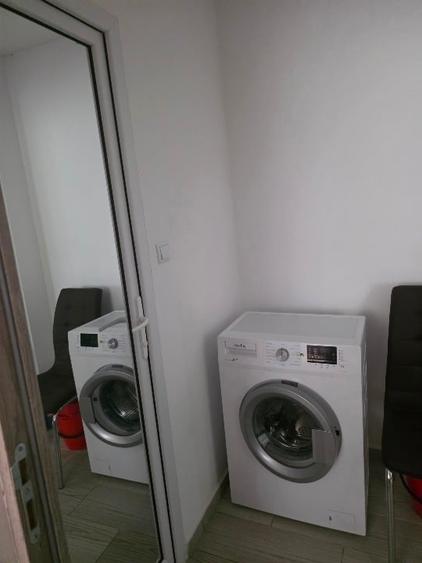 Apartament cu 2 camere semidecomandat, mobilat în Ultracentral