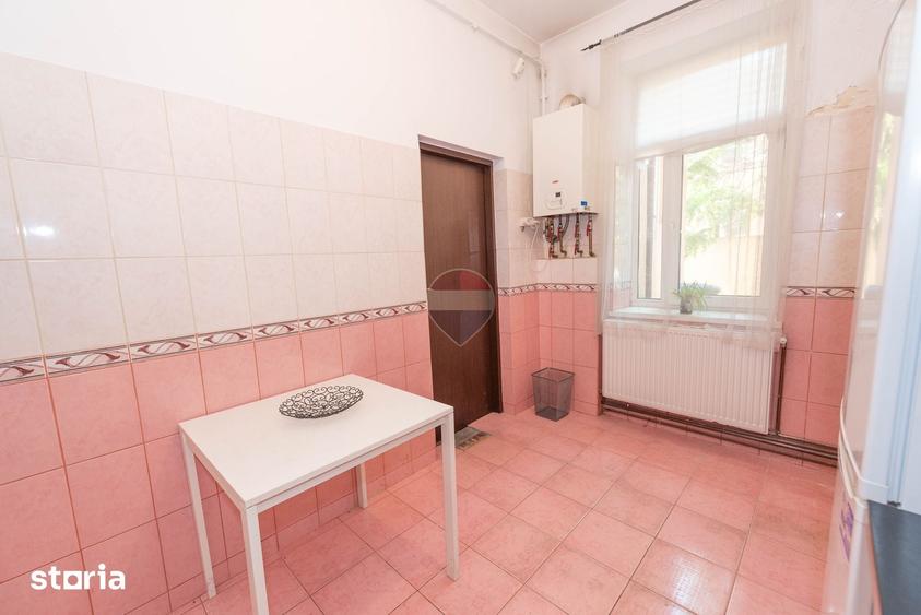 Apartament 3 camere de vanzare, in vila, 83 mp - 16