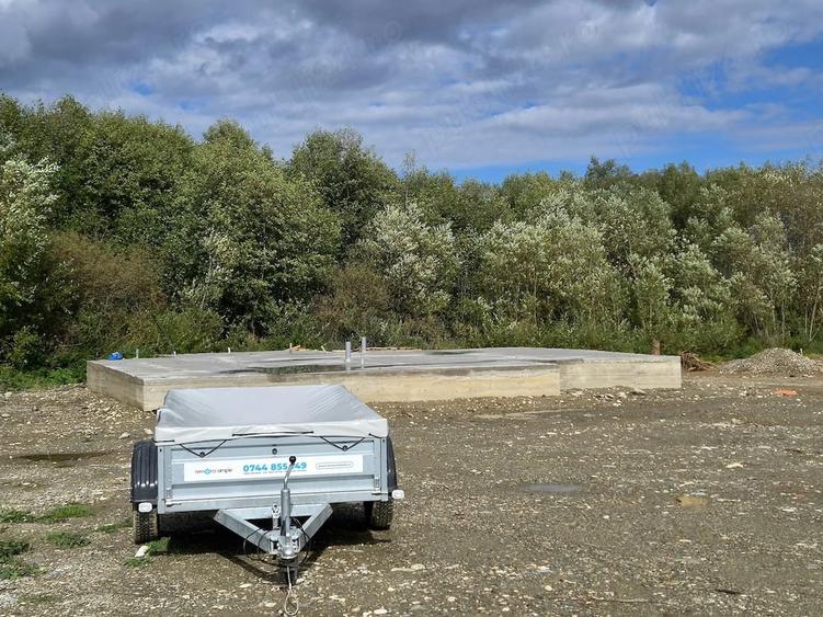 Casă cu Teren 845 Mp în Predeluț