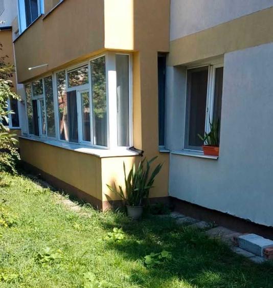 Apartament cu 3 camere semidecomandat în Gheorgheni