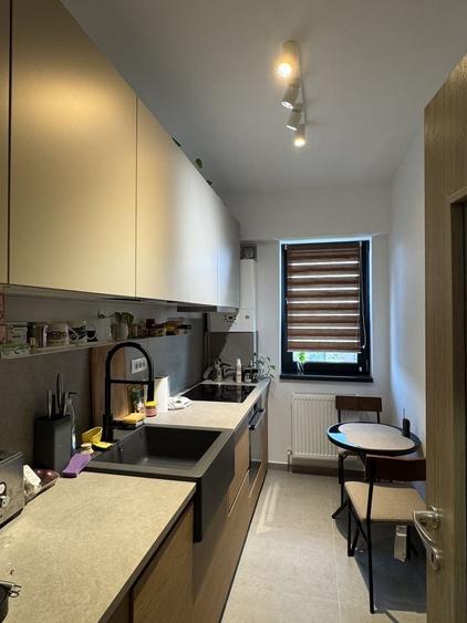 Apartament cu 2 camere decomandat în Politehnica