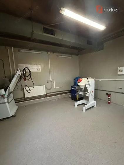Spațiu comercial, de 502 mp, în Ronaț