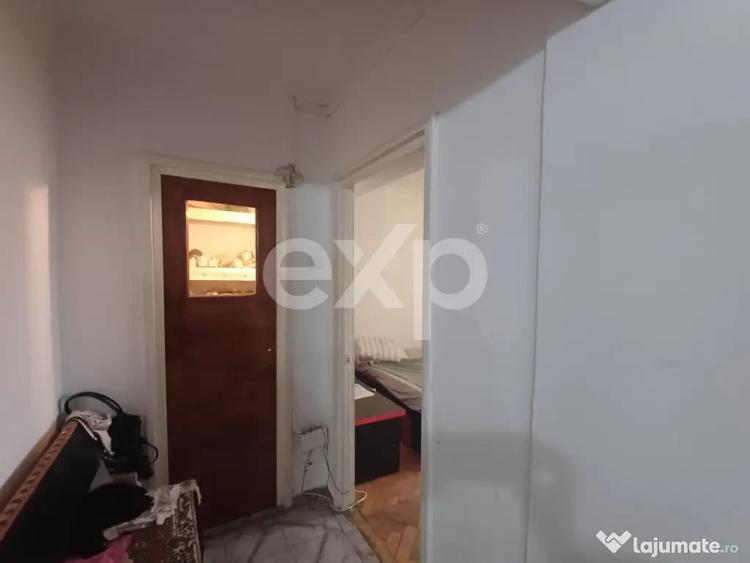 Apartament cu 4 camere decomandat în Ultracentral