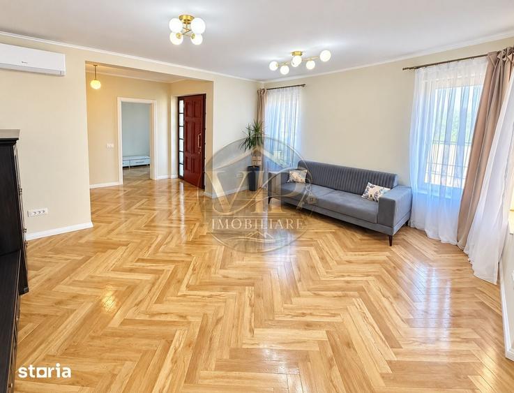 Casă cu 4 camere cu Teren 413 Mp în Cetate