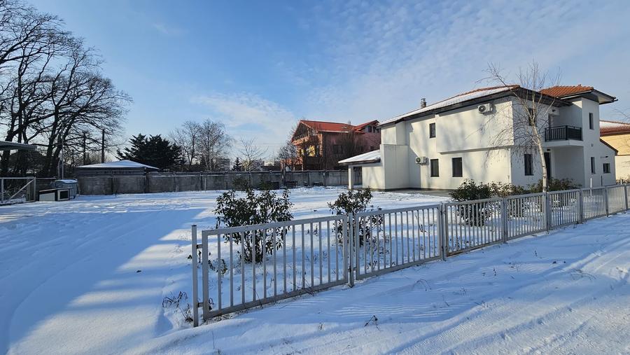 Casă individuală cu 4 camere cu Canalizare în Corbeanca
