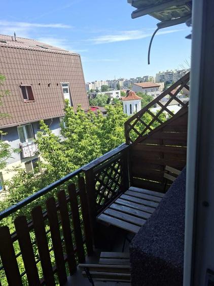 Apartament cu 2 camere semidecomandat în Brâncoveanu