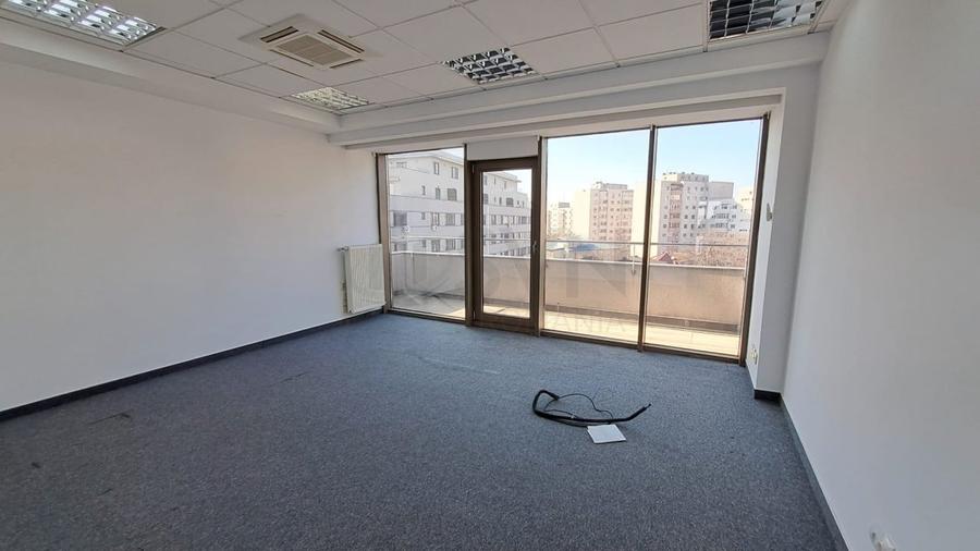 Birou, de 264 mp, în Moșilor