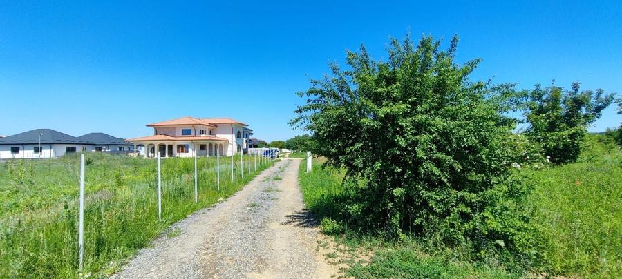 Teren Construcții intravilan de 1030 mp, în Corbeanca